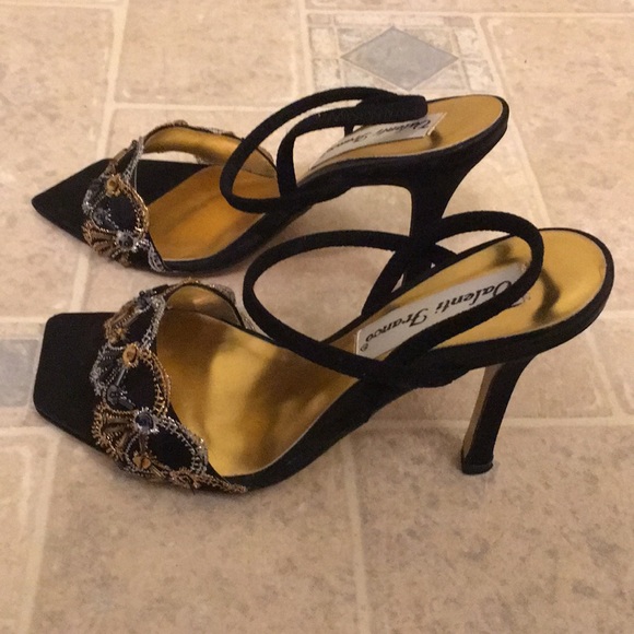 Beautiful sandal by Valenti Franco size 7 - Picture 4 of 5